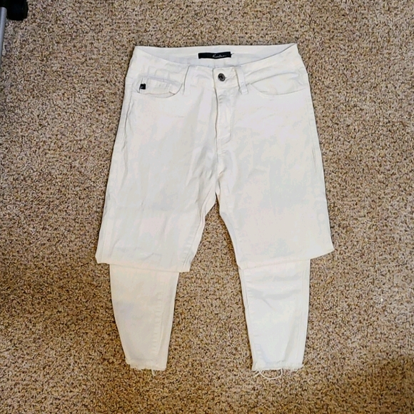 KANCAN JEANS - Picture 2 of 2